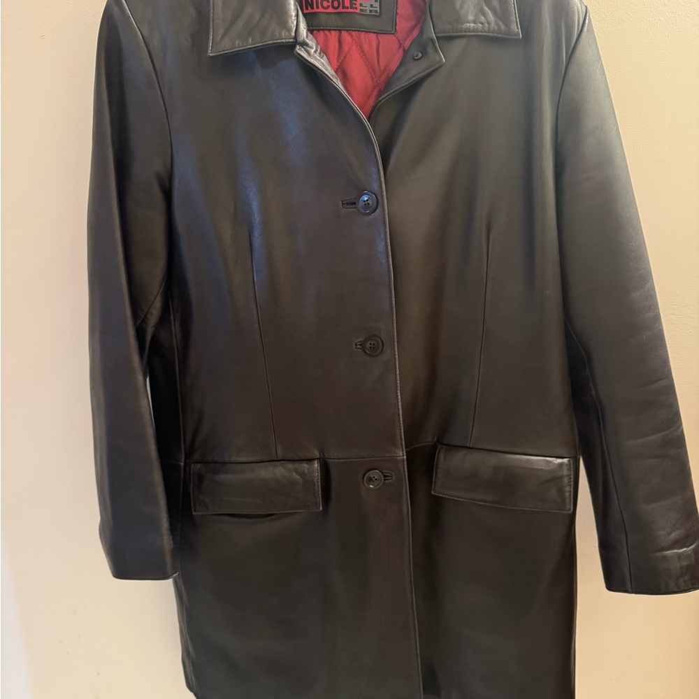 Nicole Miller Black Leather Coat – Red Quilted Lining – Size L – Button Front